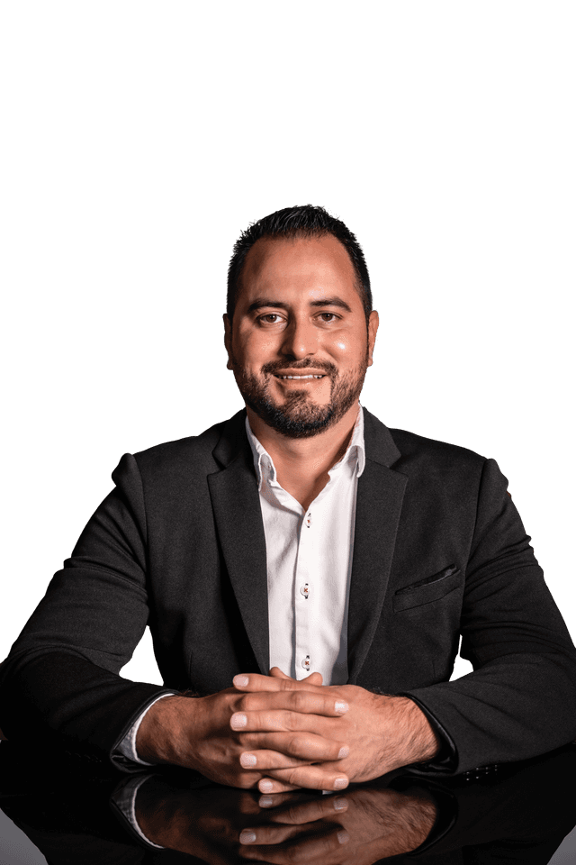 Luis López